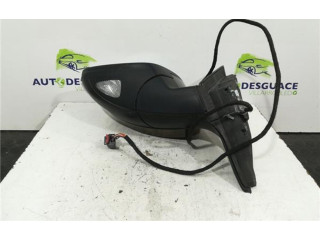 Зеркало электрическое Skoda Yeti (5L) 2009 - 2017 года