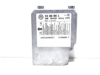 Блок подушек безопасности    Volkswagen Transporter - Caravelle T5