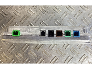 Блок управления 31680061   Volvo XC90