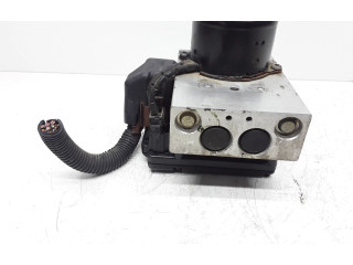 Блок АБС 8619538, 8619537   Volvo  V70  2000 - 2004 года