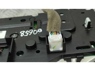 Přístrojová deska  Infiniti Q50 2016 4GR5ARZSK  