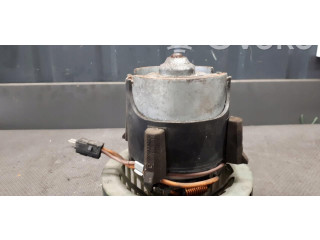 Вентилятор печки    17360031   Opel Meriva A