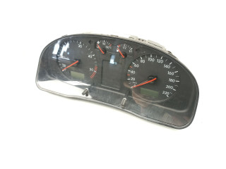 Přístrojová deska  Volkswagen Passat Alltrack 1999 3B1919860C, 110008919  