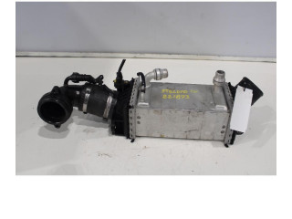 Интеркулер HW296004 Alfa Romeo Stelvio