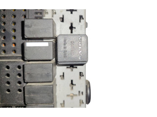 Блок предохранителей 09696098, 08679899 Volvo V70