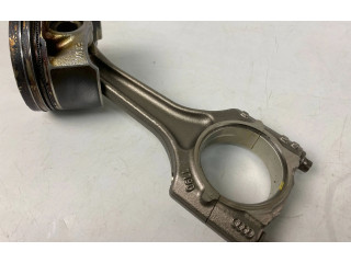 Поршень с шатуном DNUE 02606LJ1, 4202606LJ1 Audi A3 S3 8V