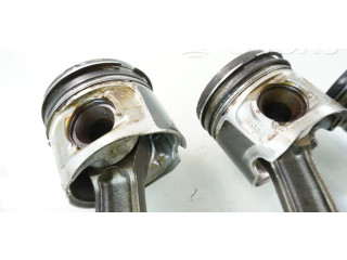  Поршень с шатуном N47D20C   BMW X3 E83  