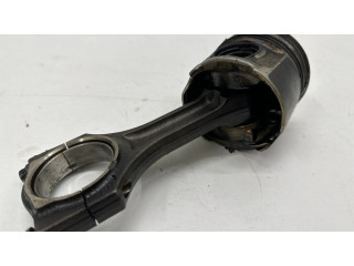 Píst    BMW 5 G30 G31  pro naftový motor 2.0  