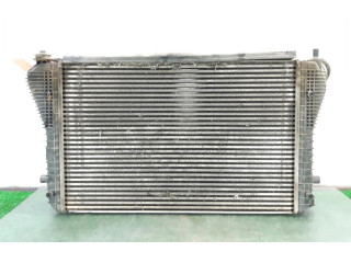 Интеркулер  1K0145803L   Skoda Octavia Mk2 (1Z) 