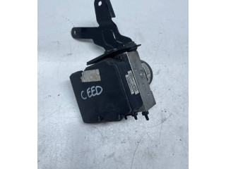 Блок АБС A258930600   KIA  Ceed  2012 - 2018 года