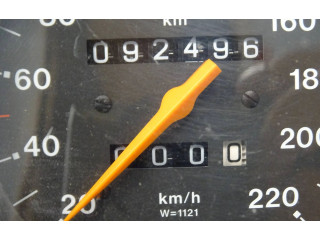 Спидометр (приборный щиток)     90386323, 81117761    Opel Tigra A 