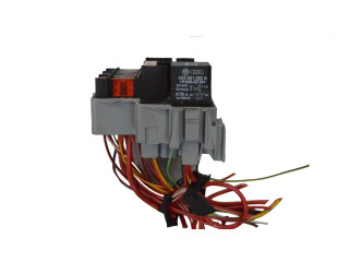 Pojistková skříňka 7L0937559 Porsche Cayenne (92A) 2014