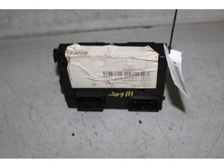 Блок предохранителей    Jeep Renegade    