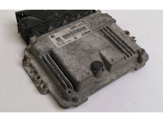 Řídící jednotka 0281012549, 55198922 Opel Zafira B 2008