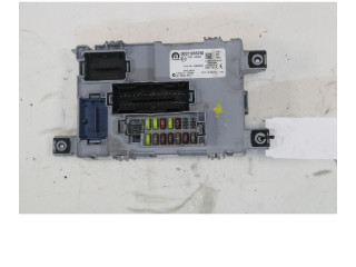 Pojistková skříňka 00521096250 Fiat Panda III 2014