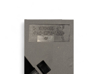 Pojistková skříňka 9264923, 9267980 BMW M5 2016