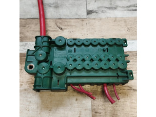 Pojistková skříňka 61138370640, 61138367768 BMW 5 E39 1999