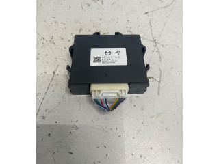 Блок управления парковки D67J67UU0 Mazda 2