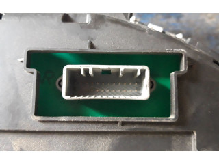 Панель приборов 8200305020F   Renault Clio III       