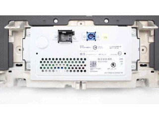 Экран/ дисплей / маленький экран 5E3919605 Skoda Octavia Mk4