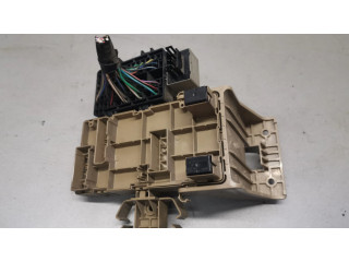 Блок предохранителей 82201AG010 Subaru Outback