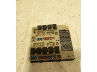 Блок предохранителей T30M10   Nissan X-Trail T31    