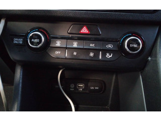 Блок управления климат-контролем    KIA Niro