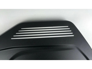 Крышка двигателя (отделка)