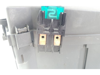 Блок предохранителей MB7002008 Subaru Forester SH