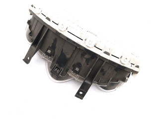 Панель приборов Mitsubishi Colt