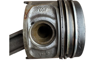 Поршень с шатуном K9K892 16CT2C16 Dacia Sandero