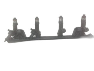 Комплект форсунок 8200227124, 8200227124    Dacia Sandero   