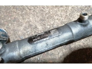Топливная рампа 30750409, 0281002712   Volvo XC90  