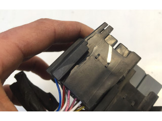 Pojistková skříňka 678835916R Nissan Juke II F16 2021