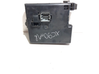 Блок предохранителей 31314469, 28242073   Volvo XC90    