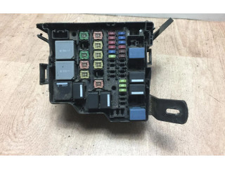 Блок предохранителей Dacia Logan I