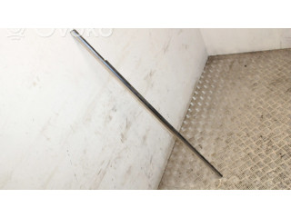 Отделка стекла передней двери