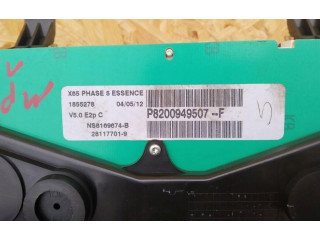 Панель приборов 8200949507F   Renault Clio II       