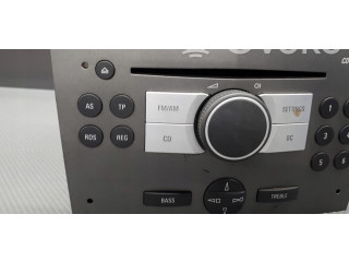 Pojistková skříňka Радио/ проигрыватель / навигация 93183902 Opel Zafira B 2009