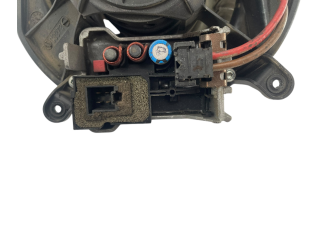 Вентилятор печки    A2308210251   Mercedes-Benz CLS AMG C219