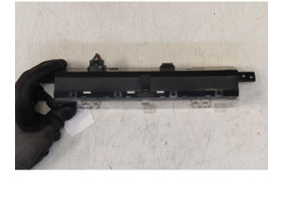 Блок предохранителей 85261SG142 Subaru Forester SJ