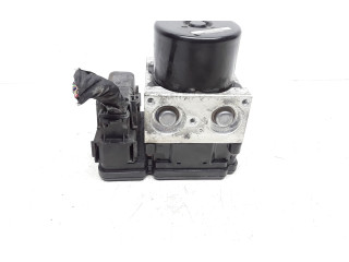 Блок АБС 31329139, P31329139   Volvo  V70  2008 - 2013 года