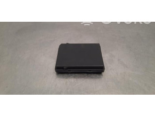 Блок предохранителей 284B76520R Dacia Sandero III