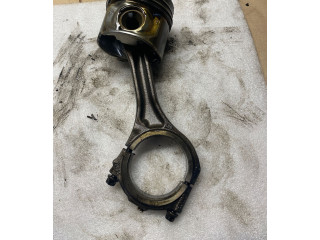 Píst 059AA Audi A8 S8 D3 4E