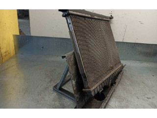 Интеркулер M613906 Mitsubishi Carisma