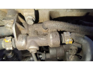 Топливная рампа Alfa Romeo 166 2.4