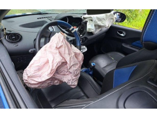 Двигатель стеклоочистителей Renault Twingo II 2007 - 2014 года 7701064031, 7701064031