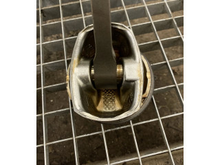 Píst Dodge RAM pro benzínový motor 5.7 EZH