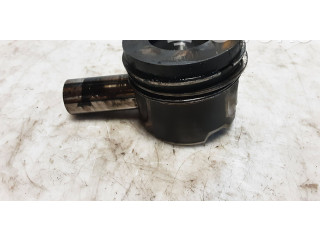 Píst 83L57, R061 Audi Q7 4L