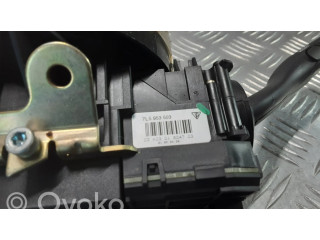 Отделка (ленточка) заднего фонаря